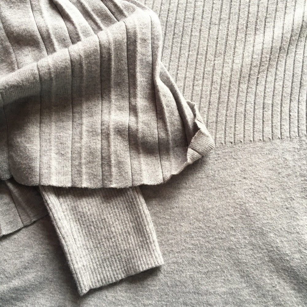 Chelsea28 Gray Sweater Dress Size Medium - Picture 6 of 8